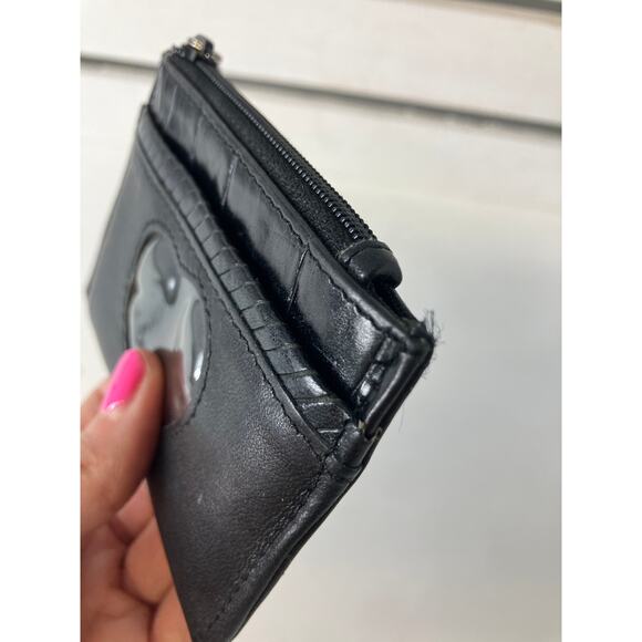 BRIGHTON SMALL BLACK LEATHER CARD WALLET WITH HEART WINDOW - Picture 9 of 9